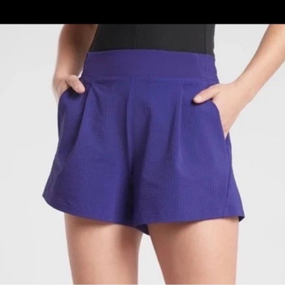 Athleta Textured Brooklyn Short